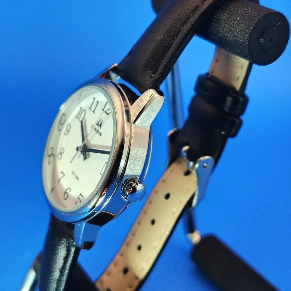 Vintage 2010 Lenqin L013 Date 30mm Women's Quartz Watch Fully Restored